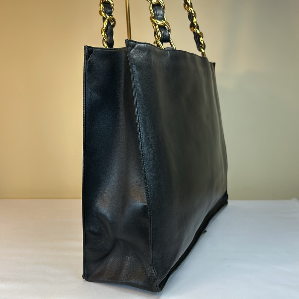 COA CHANEL CC Chunky Chain Calfskin XL Tote 24k Goldplated HDW Series #4 1996-97 - Picture 7 of 16